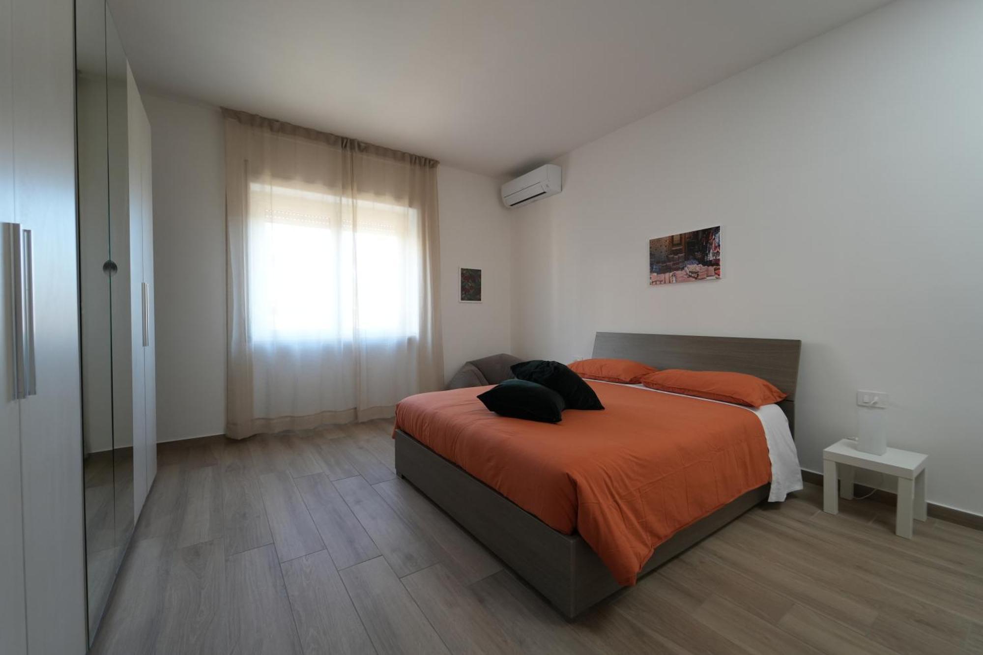 Panorama Vesuvius Affittacamere Guesthouse With Lift Near To Subway In Napoli Center Bagian luar foto